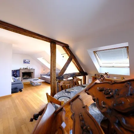 Apartamento De Loic Rio Contrat Social *